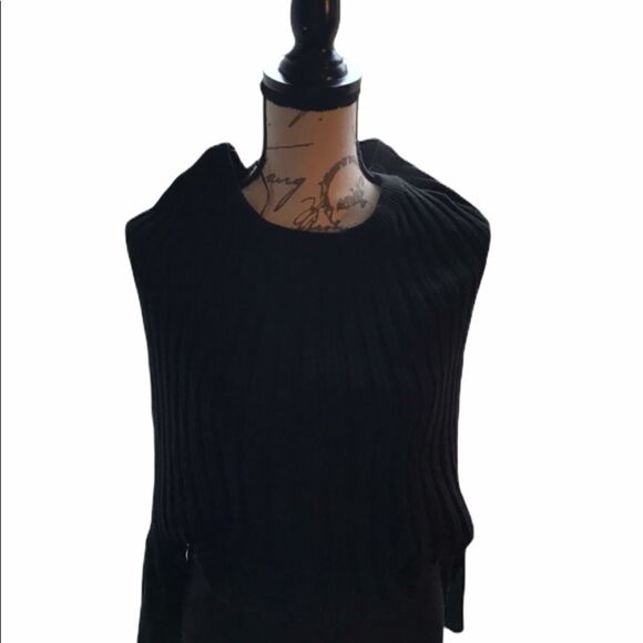 NWT Madison Lily Black Pullover Sweater Medium - Picture 10 of 11